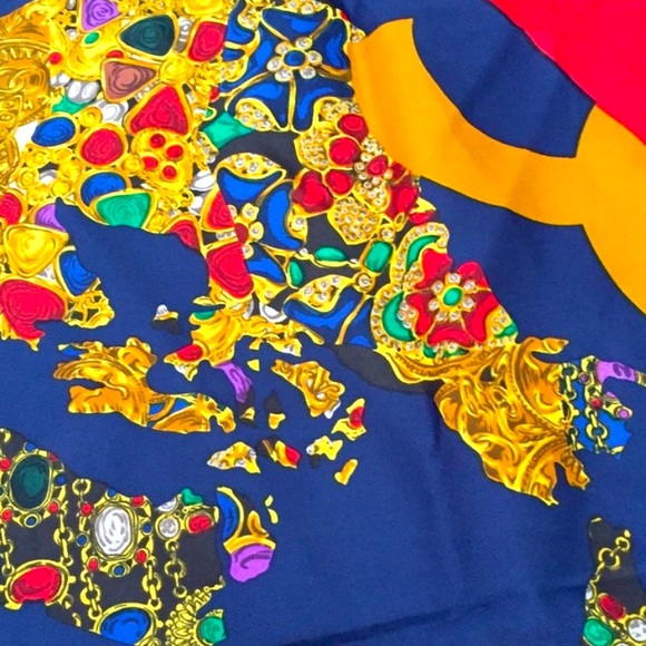 Chanel Rare MultiColor Gripoix Jewel Charm Scarf. - Picture 1 of 6